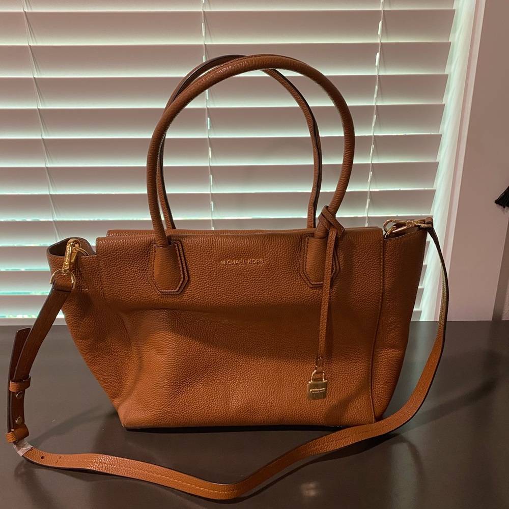Michael Kors tote